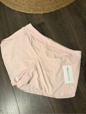 Athleta Pale Pink Women's Athletic Shorts NWT XL